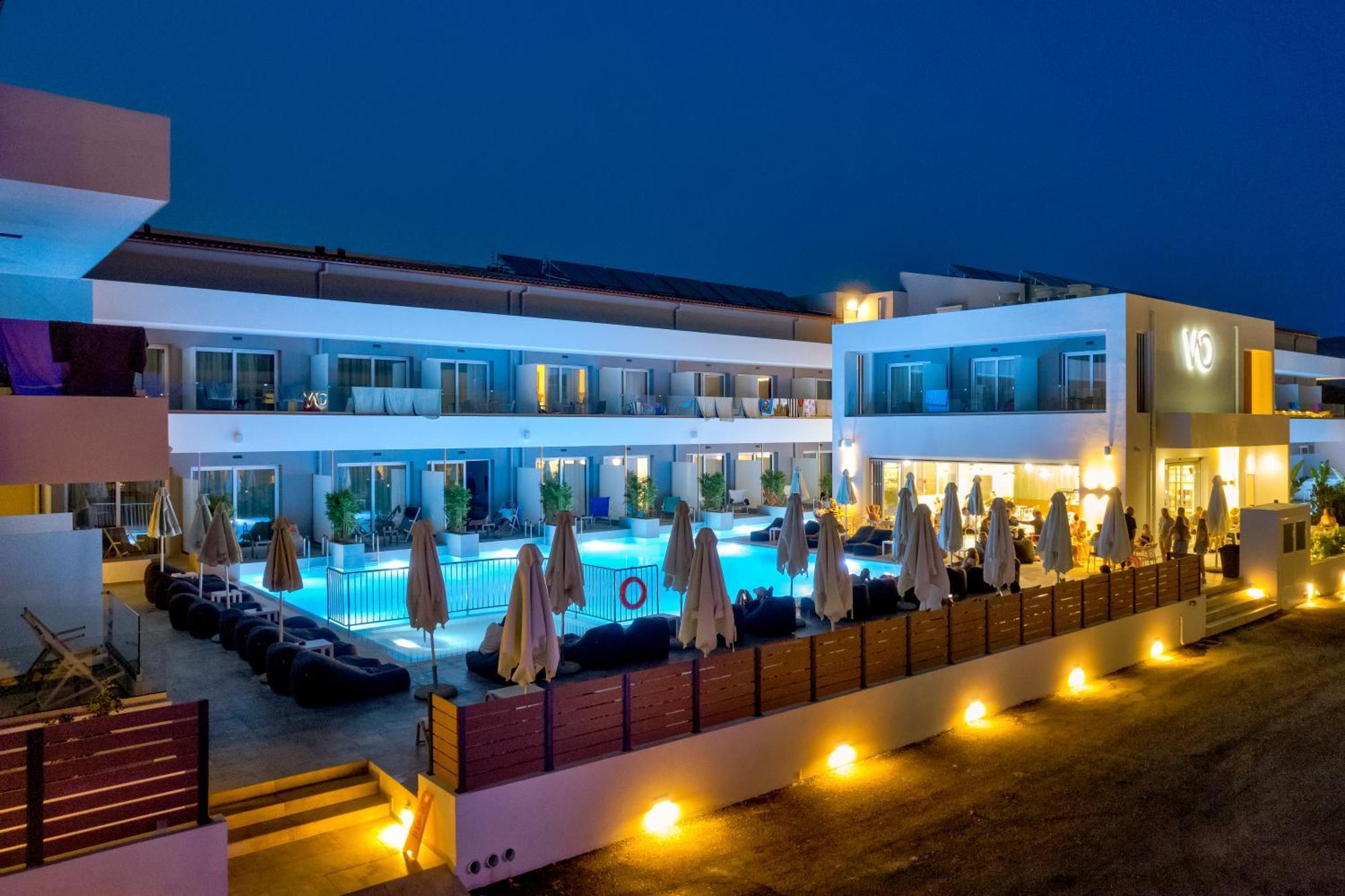 White Olive Premium Laganas Hotell Exteriör bild