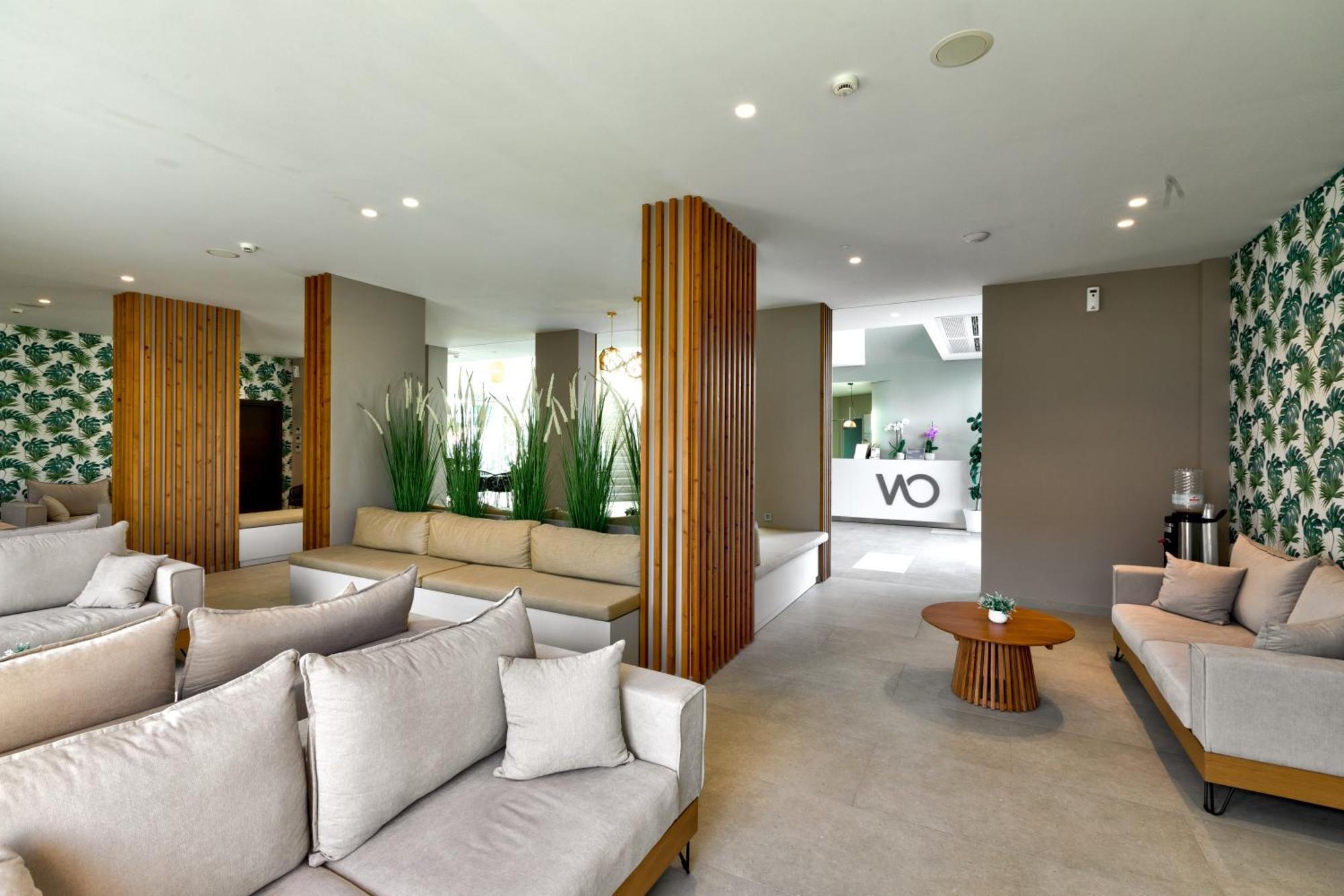 White Olive Premium Laganas Hotell Exteriör bild