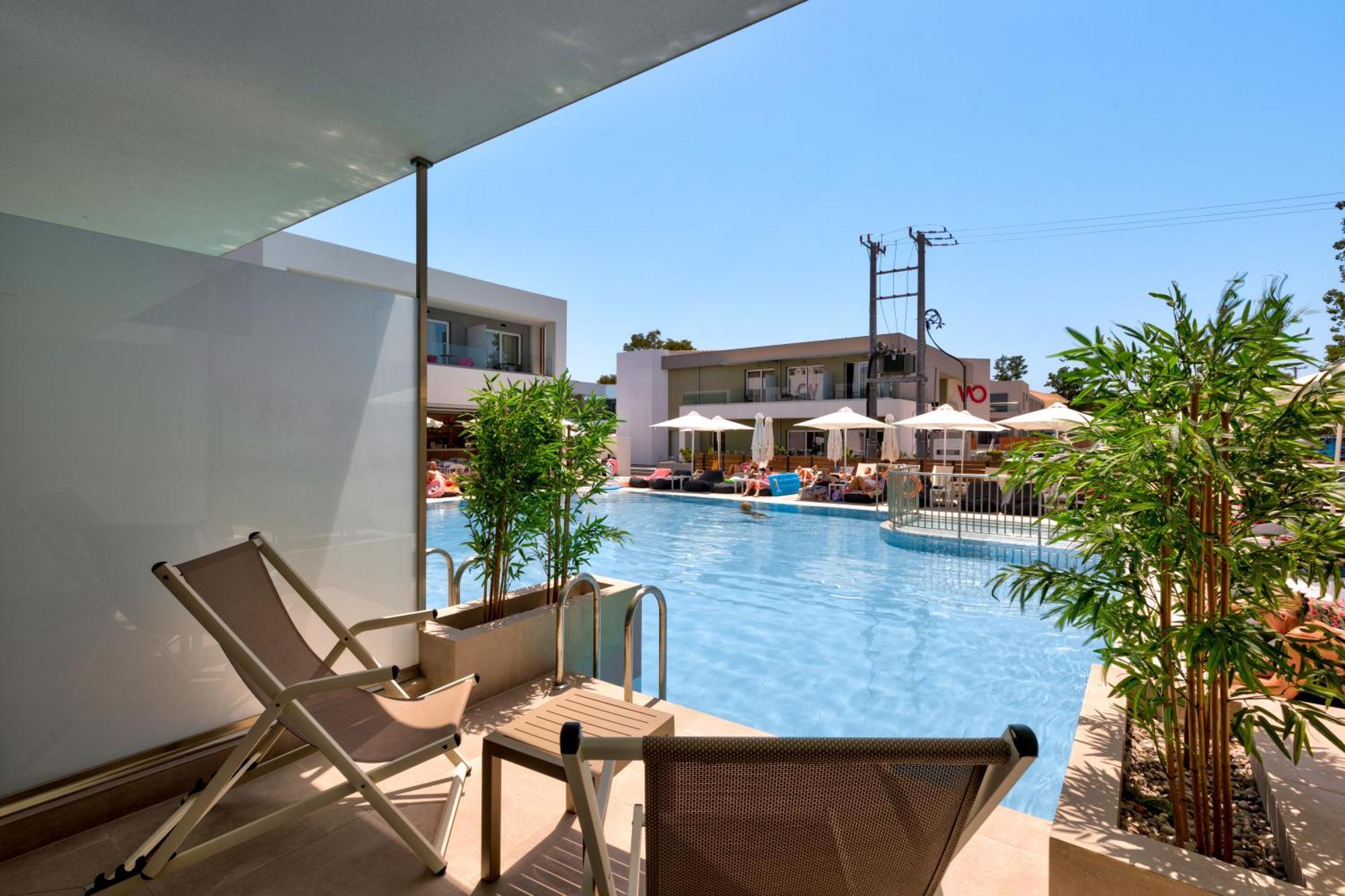 White Olive Premium Laganas Hotell Exteriör bild