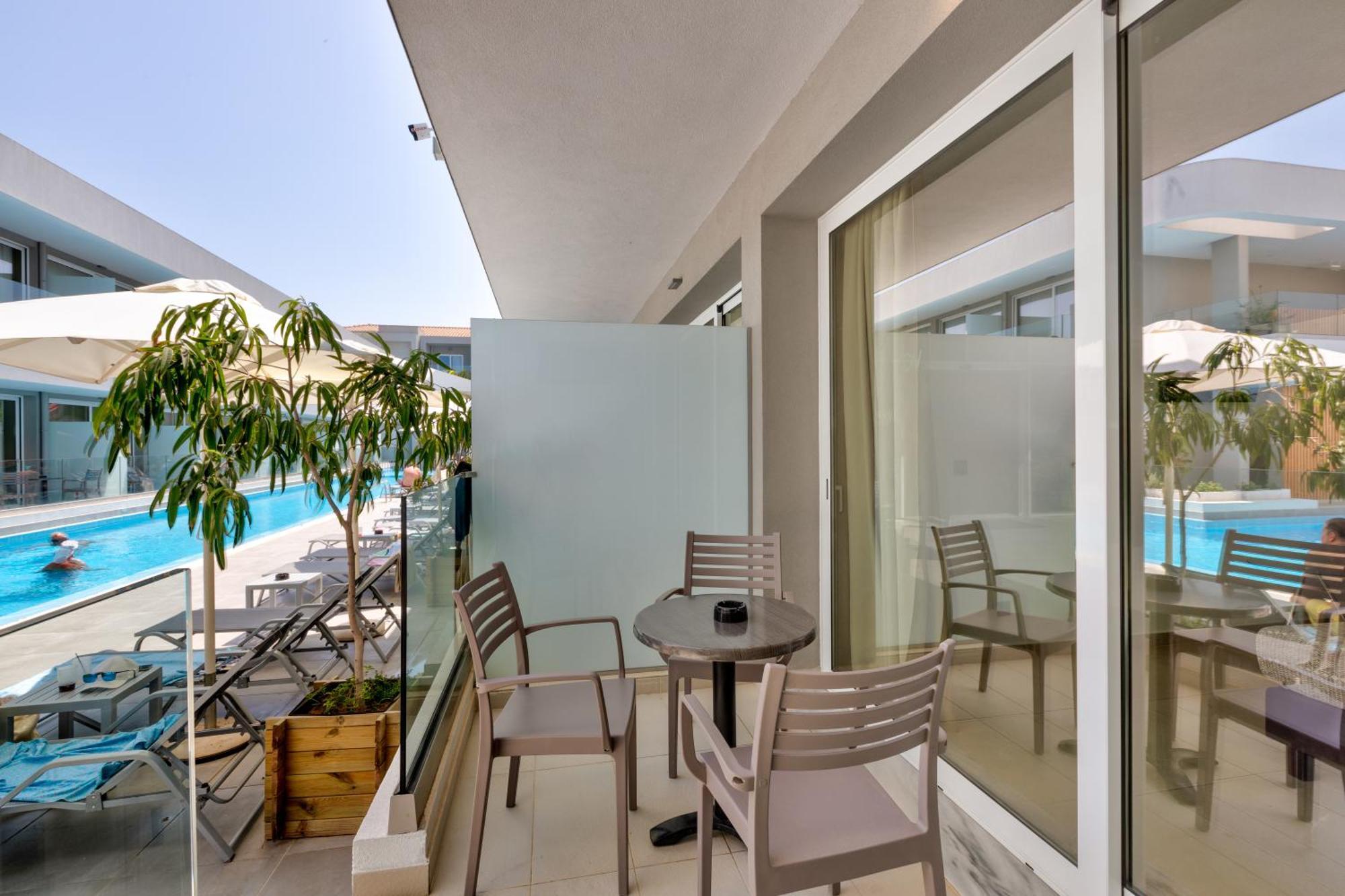 White Olive Premium Laganas Hotell Exteriör bild